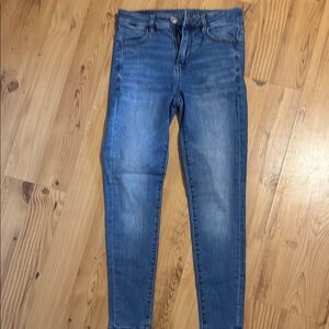 American Eagle Outfitters Hi-Rise Jeggings